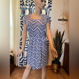 Sonoma Women's Blue & White Zig Zag Short Sleeve Midi Dress Size Large